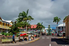 世界上最袖珍的10个国家，一半没听过，第二个美到令人窒息图片