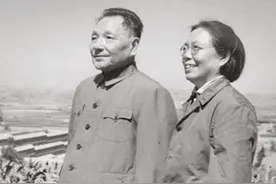 1997年，邓小平逝世，临终前对妻子卓琳说道：我还有一个心愿未了图片