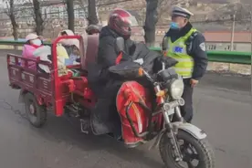 电动三、四轮车上路门槛高，老年人出行该怎么办？看看网友怎么说图片