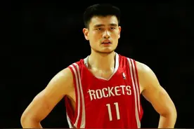 你真的了解姚明吗？看看姚明的NBA职业生涯的坎坷与辉煌！图片