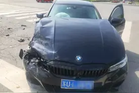 “抢黄灯”发生交通事故 责任同等于“闯红灯”图片