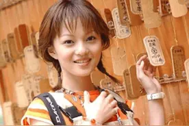 张韶涵的悲惨人生，被母亲诬陷，遭闺蜜背叛，36岁靠一首歌翻红图片