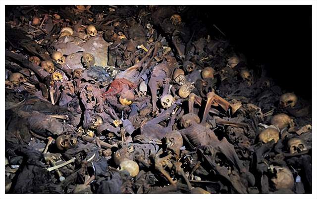 那些被遗忘的万人坑揭露侵华日军在中国土地上的累累罪行