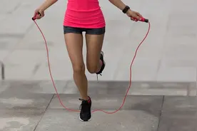 每天坚持跳绳，一个月之后会怎么样？图片