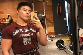 我，陕西人，在俄罗斯定居14年，娶俄罗斯美女，70万买下2000亩地图片