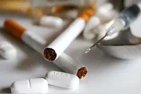 没有一只蝎子能活着走出巴基斯坦！每年数千万蝎子被当烟抽了图片