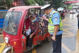 车主注意！骑行非标三轮、四轮车不要驾照，上路做到5点不怕查车图片
