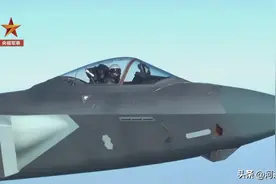 歼20驱离F35画面公开，说明一个问题，F35在解放军面前谈不上隐身图片