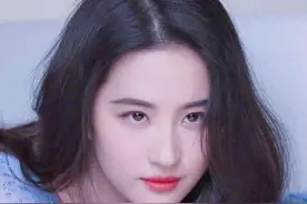 高奢品牌宝格丽涉嫌辱华，对比刘亦菲和杨幂的做法，后者大获称赞图片