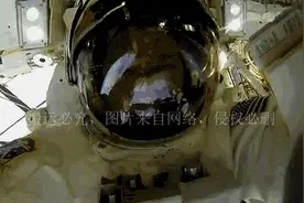 多名宇航员身体出现各种各种的变化，是否说明生命来源于宇宙图片