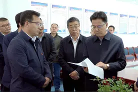 戴超在安定区调研图片