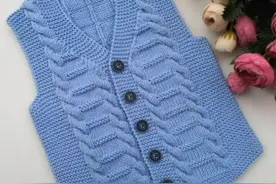 「针织作品」36款漂亮的儿童背心和马夹设计图片