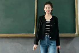 来一组教师穿搭，俏皮又可爱，每个单品都很好搭配，学习起来图片