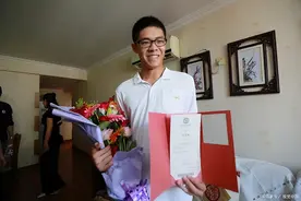 恭喜！北京17名学霸提前被清华北大录取，分别来自这四所中学图片