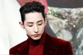 南韩“危险美男”李洙赫ins唯一关注的人是谁？图片