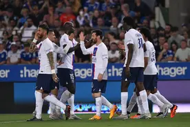 法甲-梅西破门超越C罗成五大联赛历史上射手王 巴黎1-1第11次夺冠图片