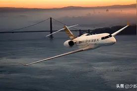 一人独享整片天空的浪漫：私人飞机选购指南图片