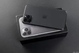 iPhone SE3，舍不得孩子套不到狼图片