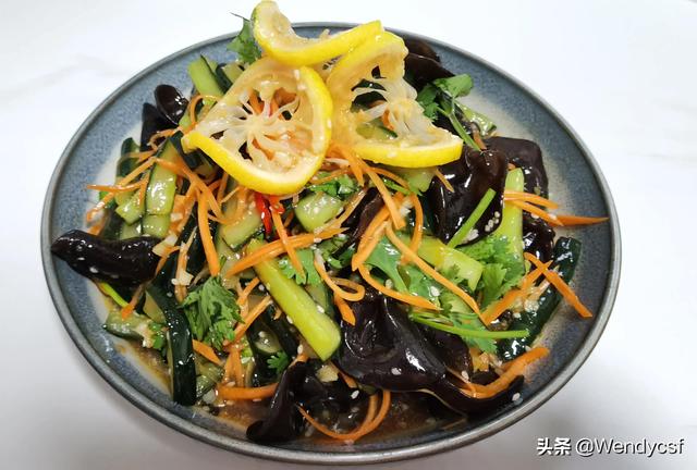 花胶鸡汤功效 2026年花胶鸡汤功效与禁忌 花胶鸡汤功效 2026年花胶鸡汤功效与禁忌