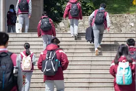 浙江各教育局通知，中小学生寒假时间重新调整，家长：赶紧放假图片