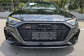 22款奥迪RS4：2.9TV6双涡轮+450马力高性能进口奥迪，落地90多万图片