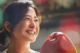 突破60亿！贾玲领跑春节档，同样“热辣滚烫”图片