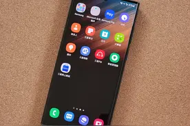 2022年，我使用时间较长的几部旗舰手机—三星 小米 iPhone 华为 Vivo图片