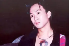 黄家驹不死歌神，离开那么久了歌曲依然那么流行图片