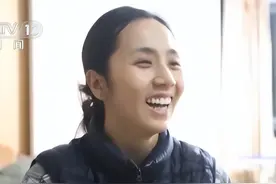 相恋8个月，女孩不离不弃照顾植物人男友4年，他们用爱创造奇迹图片