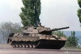 脆皮坦克！德国向乌提供50辆豹1坦克，俄军用榴弹就能给它开瓢图片