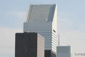 摩天大楼设计缺陷，20万人命悬一线，建筑师给自己当吹哨人图片