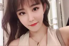 抖音网红四姐评说舞帝利哥图片