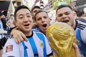 阿根廷人均收入不到2000元，全民医疗免费，整容丰胸都不花钱图片