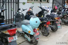 久放的电动车充不进去电，是因为放了太长时间？教你正确充电→图片