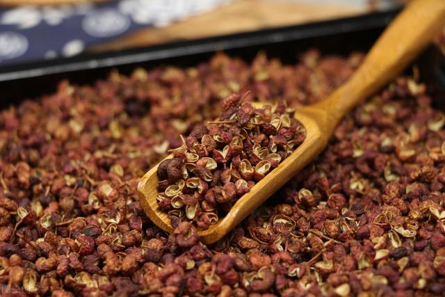 花胶羊肉可以在起炖汤吗 2026年花胶羊肉可以在起炖汤吗