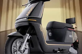 全新升级的爱玛壹号A500，骑行舒适更拉风，续航200公里图片