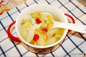 明日白露，再忙也要喝碗汤，4道汤任选，滋补防秋燥，老少都安康图片