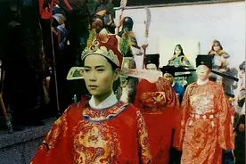 古代科举VS现代高考，哪个更难？大学生在古代是什么阶层？图片