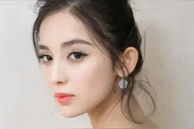 五个前任全是渣男，亲密照片接连外泄，古力娜扎该醒醒了图片