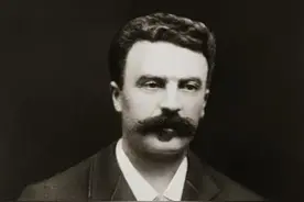 法国作家莫泊桑短暂的一生，影响法国文学史，是疯子也是天才图片