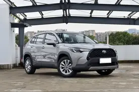 12万提了辆卡罗拉锐放，开了3个月，车主一肚子话要说图片