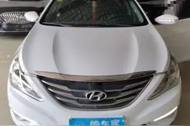 千万不要带朋友去买车，这辆二手现代索纳塔让买家差点友尽图片