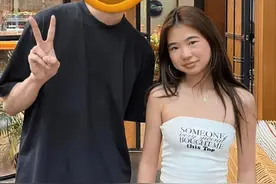 曹格12岁女儿穿衣风格引争议，星二代如今到底是怎么了？图片