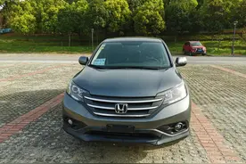 6万预算淘新款本田CRV，车况好成色新四条新胎，车商要加价收走！图片