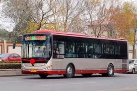 一年亏损7亿元，天津公交被曝欠薪，医疗保险也停了！图片