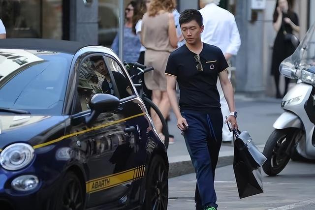 ��������Ц�����ſ�������Ӱ�죬������820��������ȫ���30֧