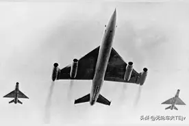 苏维埃空军的速度怪兽——米亚M50图片