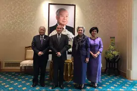 西哈努克有14个孩子，还在世的只有三个，至今没有活过80岁的图片