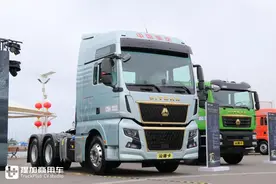 这是最新款的汕德卡旗舰车型，配XXL驾驶室的C9H牵引车实拍图片