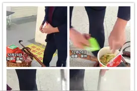 福建大叔卖桶装方便面，超市卖5元他卖20元，买的人还真不少图片